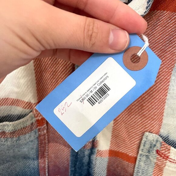 NWT Dr. Collectors Hollywood Teddy Forever Button Front Shirt in Faded Indigo S - Picture 4 of 6